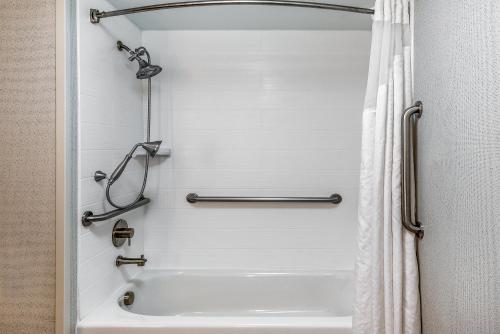 holiday inn express chapel hill by ihg