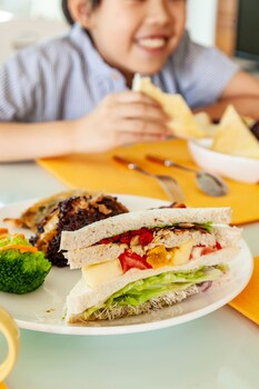 honeysuckle family castle