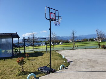 honeysuckle family castle