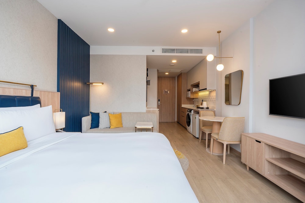 staybridge suites bangkok thonglor an ihg hotel