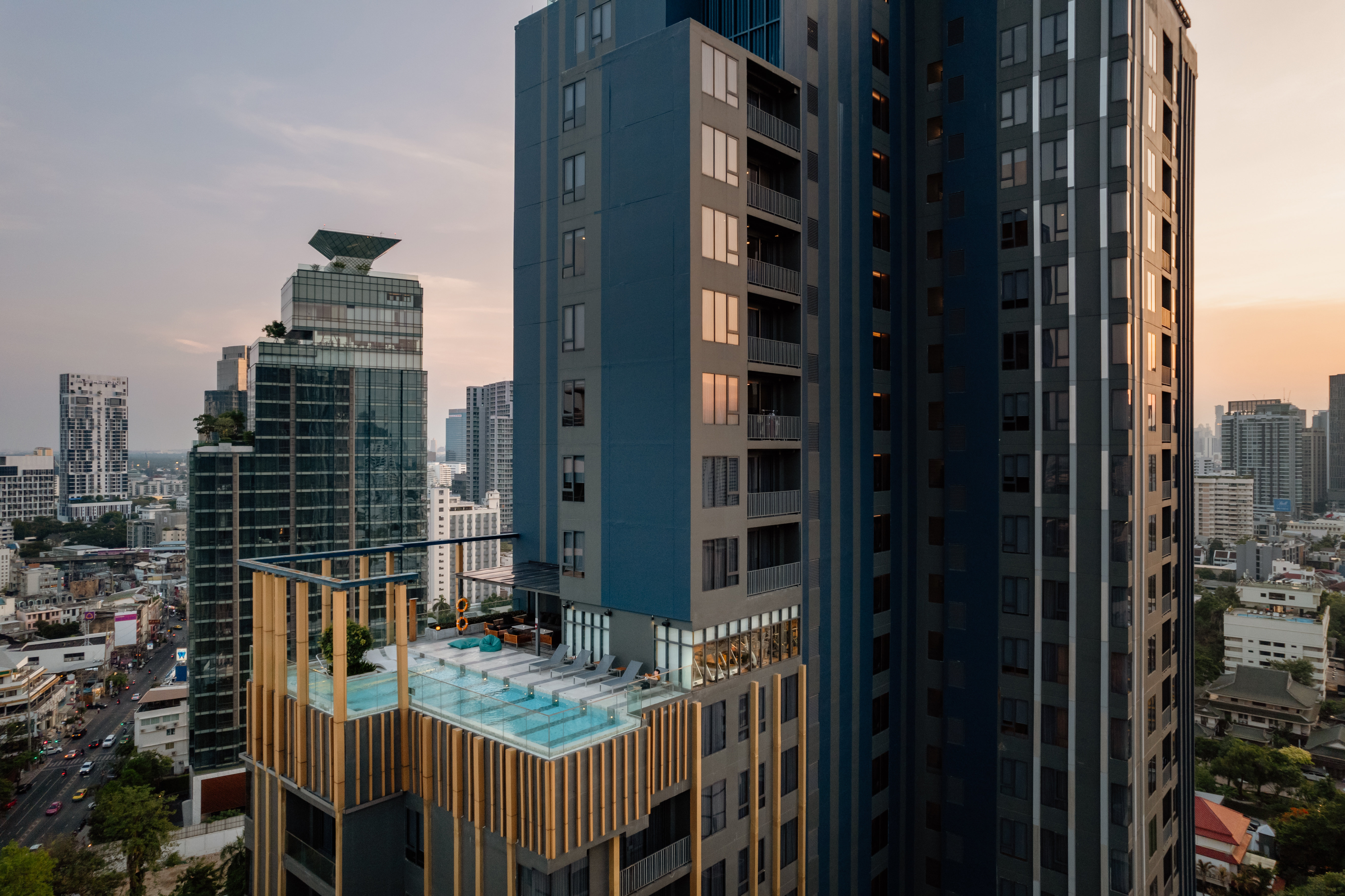 staybridge suites bangkok thonglor an ihg hotel