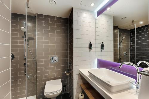 premier inn frankfurt westend hotel