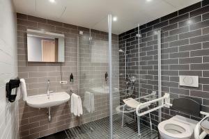 premier inn frankfurt westend hotel