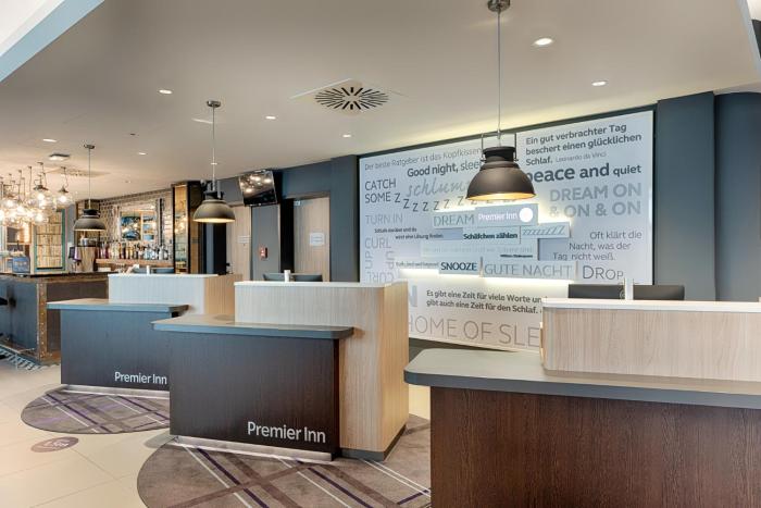 premier inn frankfurt westend hotel