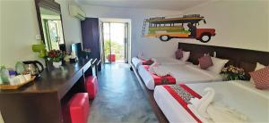 d2 lamoon resotel