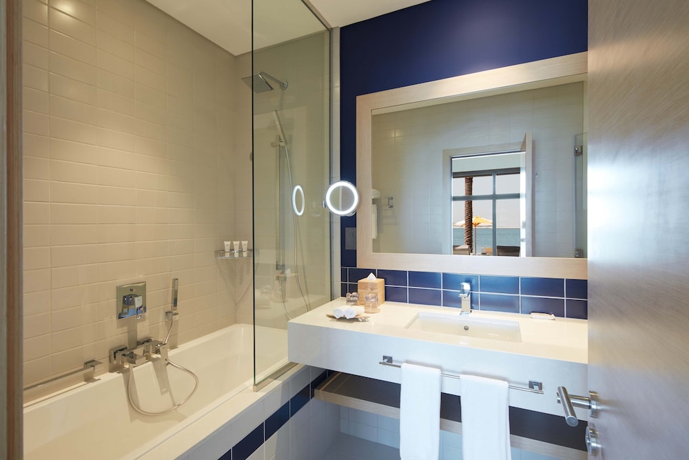 vida beach resort umm al quwain