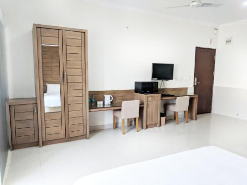 clyford suites