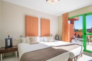 holiday world riwo teens hotel