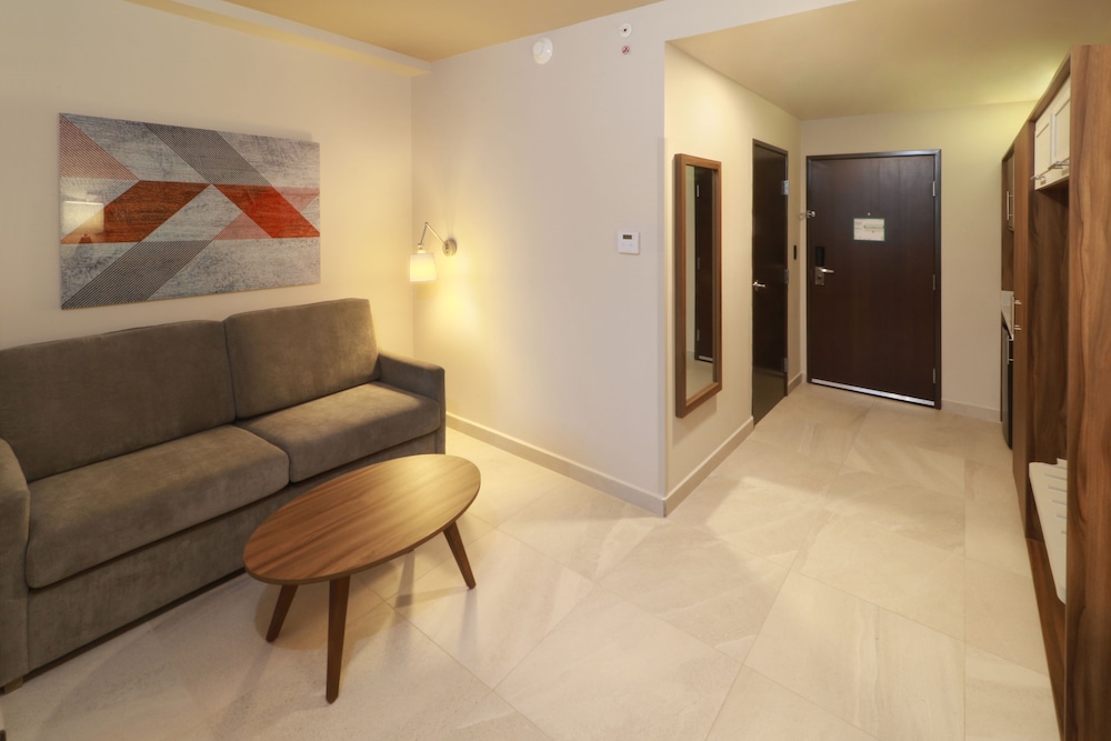 holiday inn hotel and suites monterrey apodaca zona