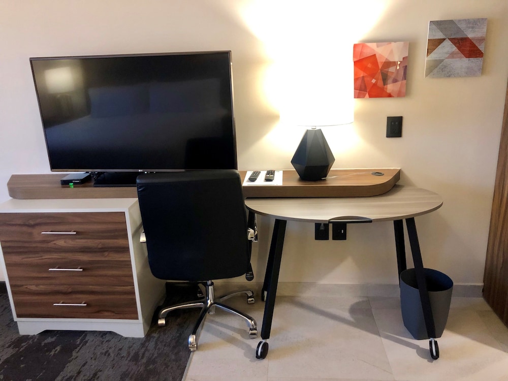 holiday inn hotel and suites monterrey apodaca zona