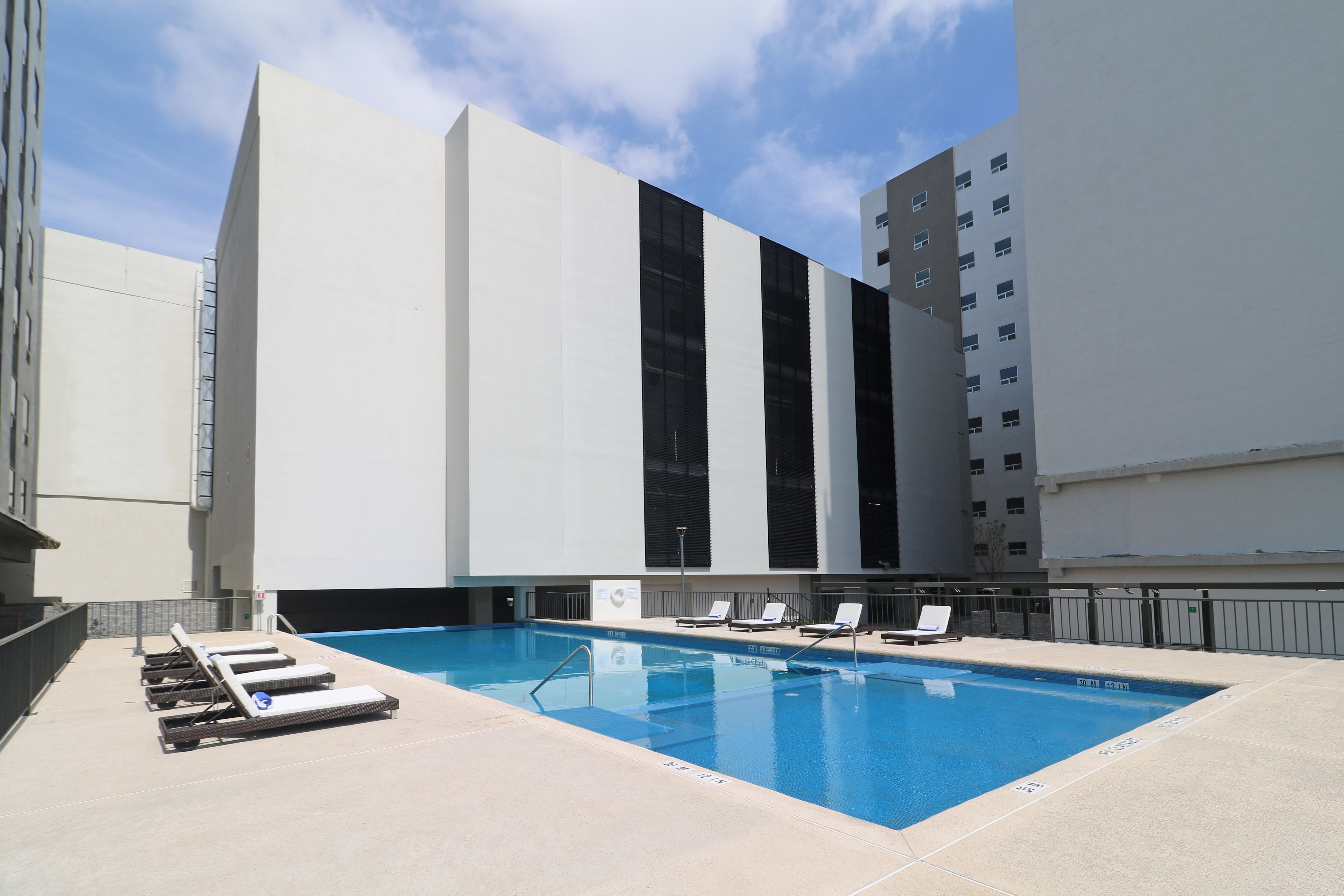 holiday inn hotel and suites monterrey apodaca zona