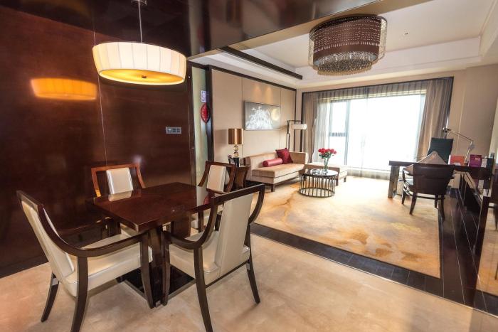 crowne plaza chengdu panda garden by ihg near panda base