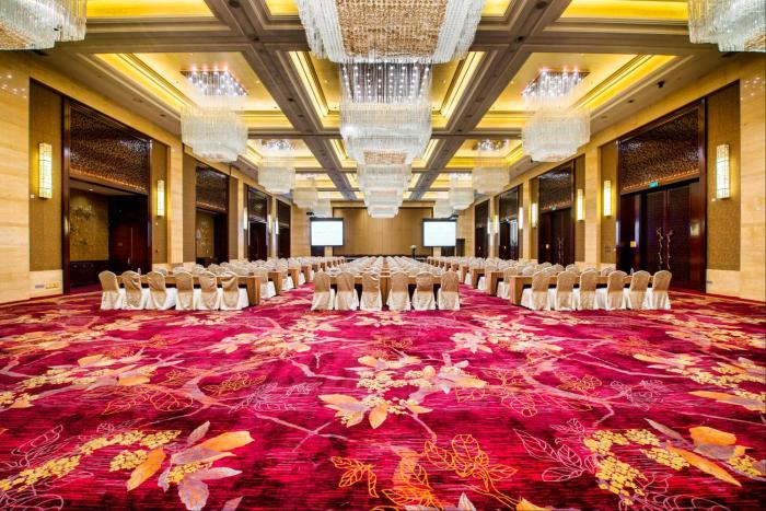 crowne plaza chengdu panda garden by ihg near panda base