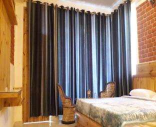 white water inn mcleodganj