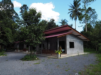 baan keree thara khiri wong