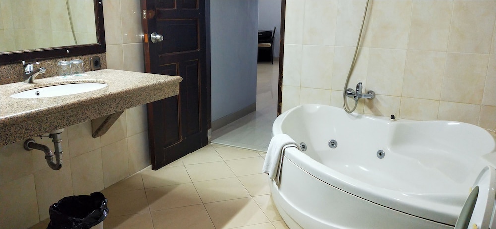 bdi townhouse hotel and residence balikpapan