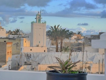 riad 7