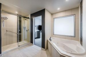 hyatt house winnipeg south outlet collection