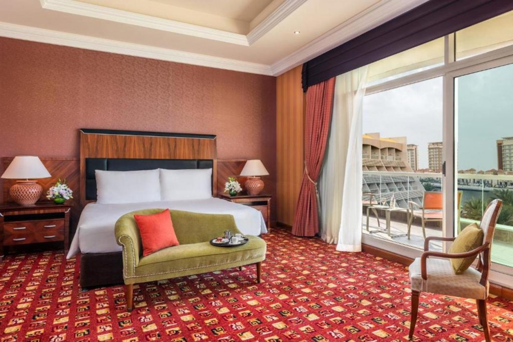 al raha beach hotel