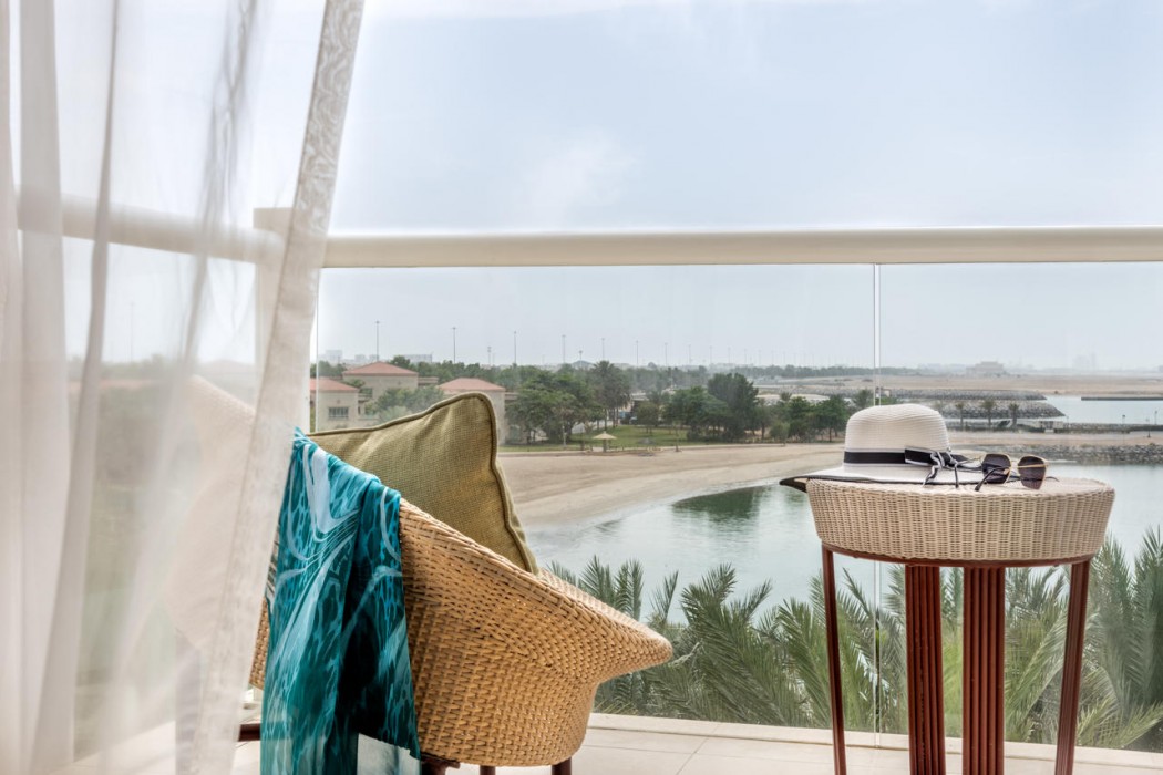 al raha beach hotel
