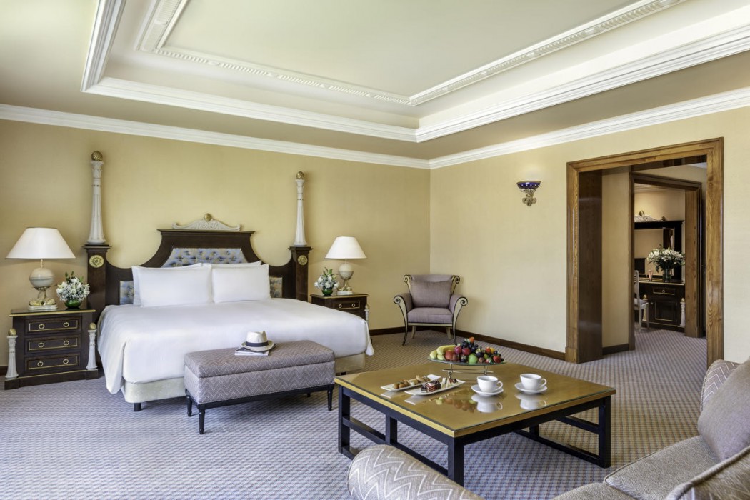 al raha beach hotel