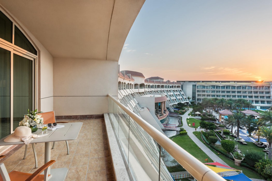 al raha beach hotel