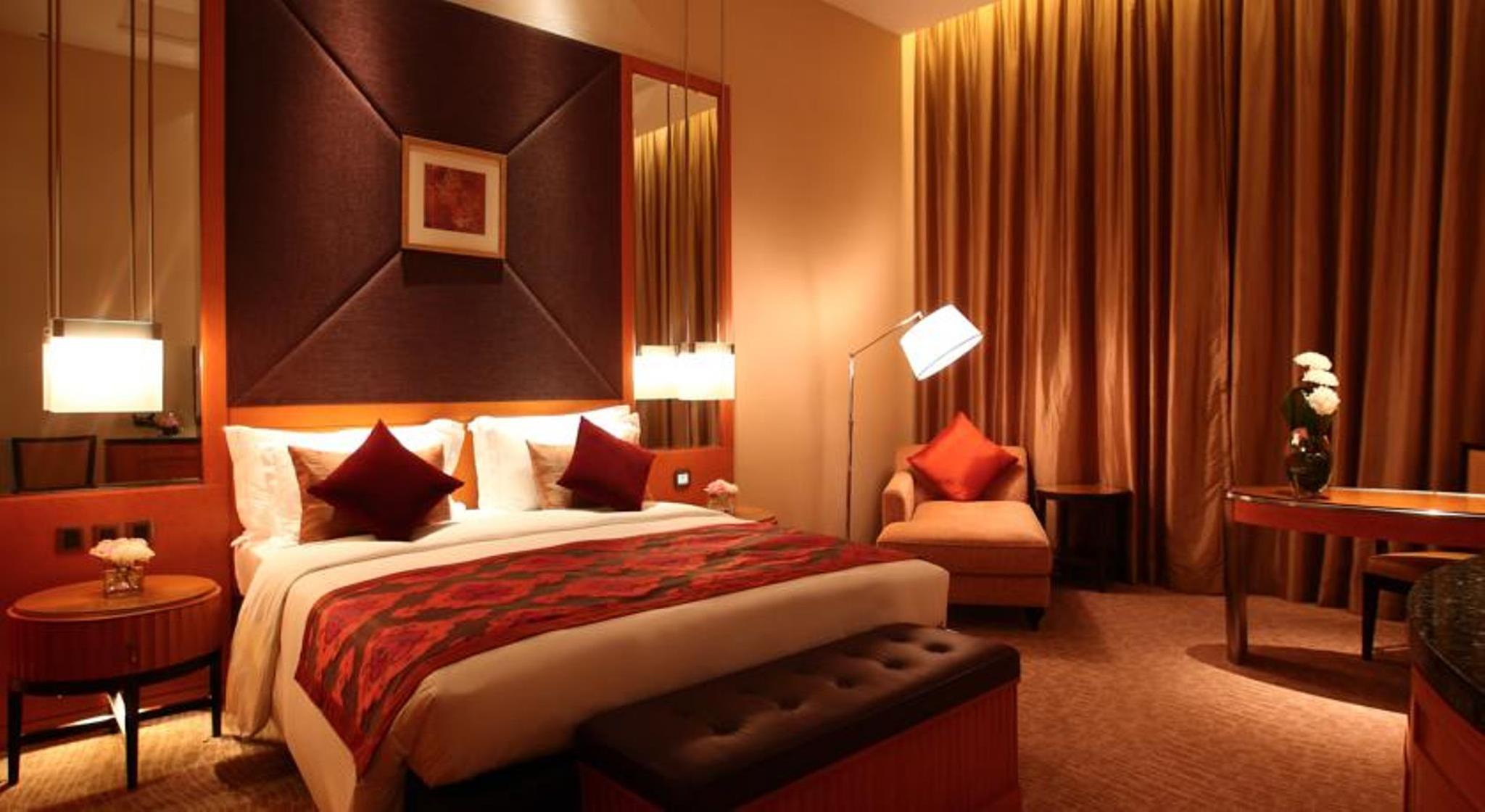 al raha beach hotel