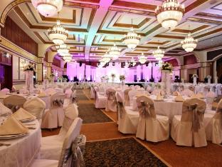 al raha beach hotel