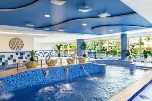 al raha beach hotel