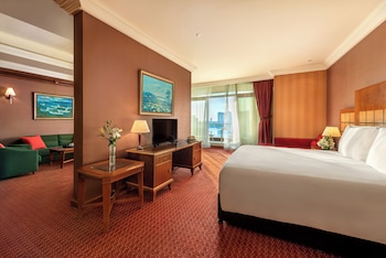 al raha beach hotel
