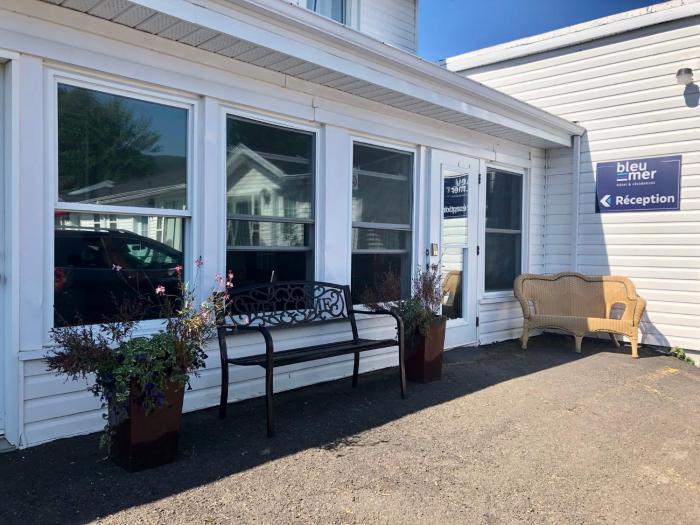 bleu mer hotel and residences