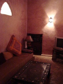 riad felloussia