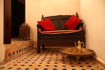 riad felloussia