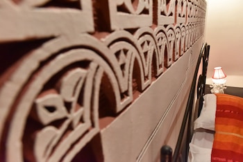 Riad Youssef,Fez>>Fes,3 star