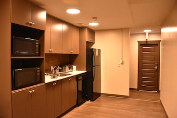 canmore hotel hostel