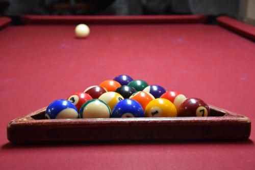 canmore hotel hostel