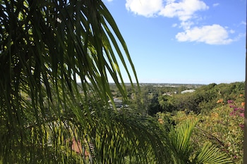 A Stone's Throw Away,Nassau>>Bahamas,4 star