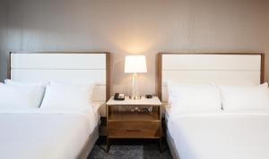 pomeroy hotel fort mcmurray