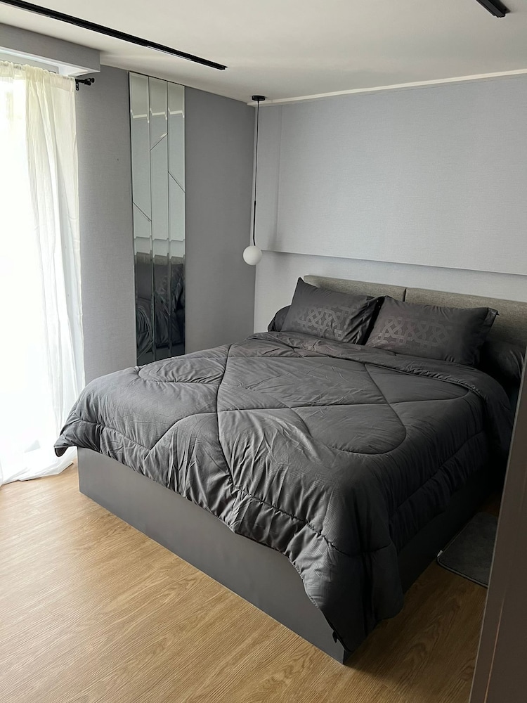 the mansion at dukuh golf kemayoran apartment