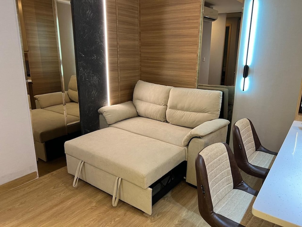 the mansion at dukuh golf kemayoran apartment