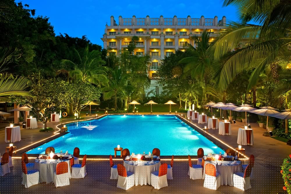 The Leela Palace Bengaluru,Hal/ Old Airport Road,5 star
