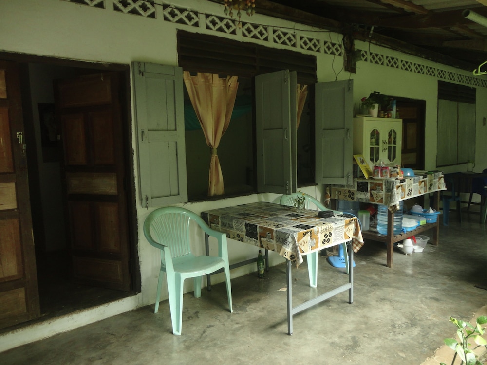 grandmas home sangkhlaburi