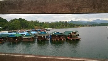 grandmas home sangkhlaburi
