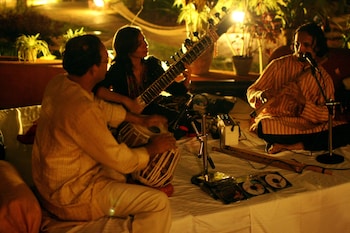 hotel laguna anjuna goa