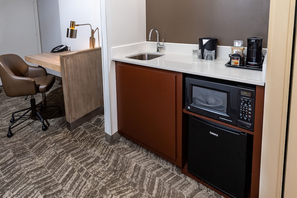crowne plaza abu dhabi yas island by ihg