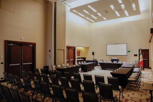doubletree by hilton celaya