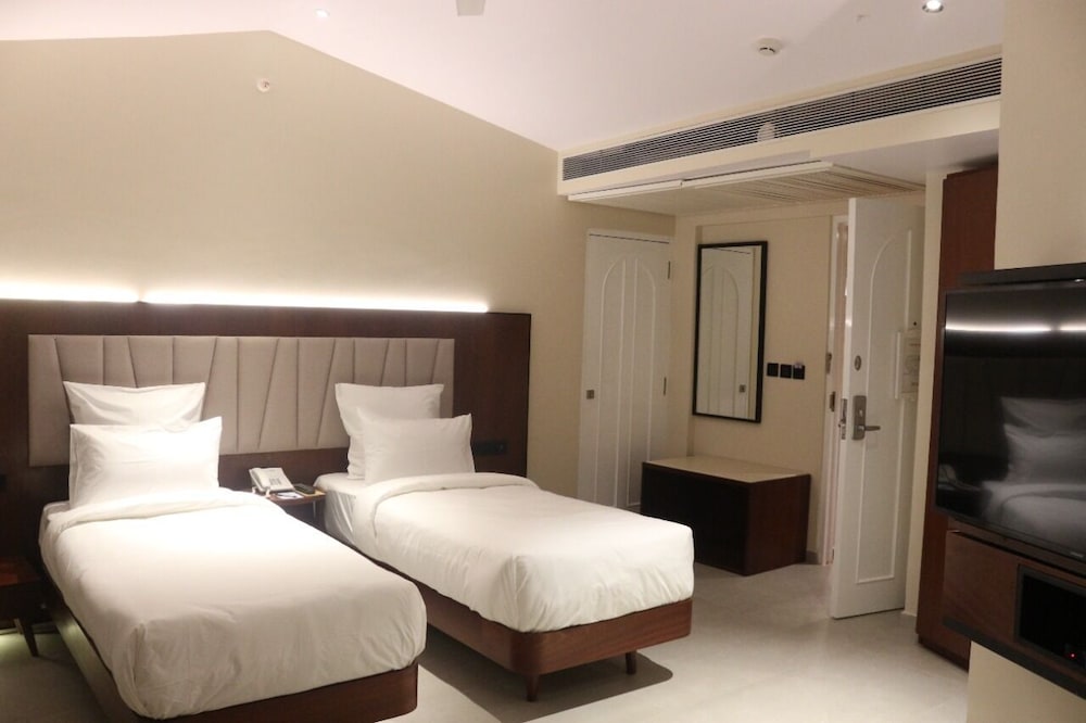 The Crown Goa,Panjim-Panaji,5 star