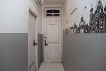 reddoorz plus kemayoran