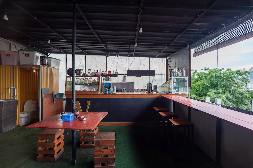 reddoorz plus kemayoran