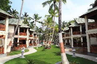 sandyy wavess beach resort